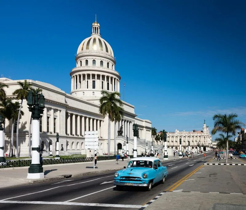 Fam trip to Cuba, Aclub